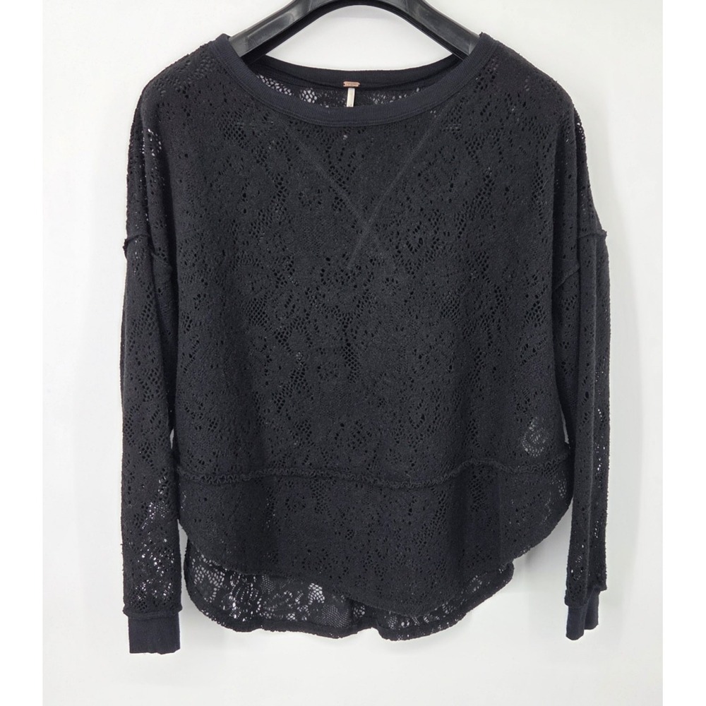 Free People "Not Cold In This Lace Top" Women Size XS Black Relaxed Fit OB723013